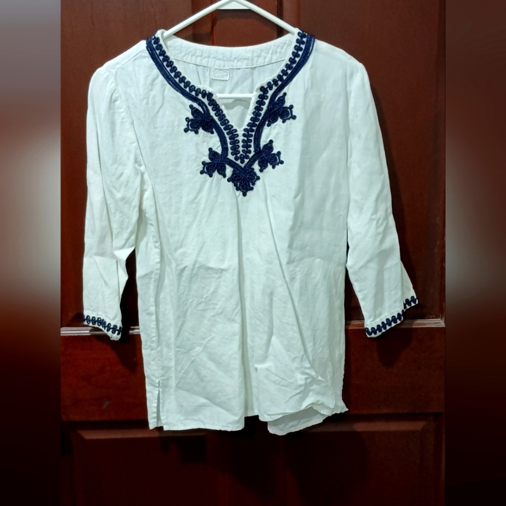 Symple NYC 100% linen white with blue embroidery blouse size S
